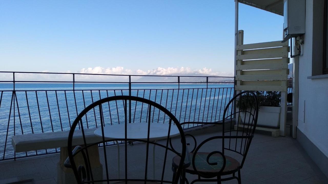 Nereidi Bed and Breakfast Santa Flavia Buitenkant foto
